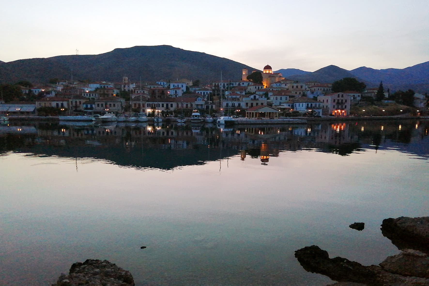The harbour at dusk